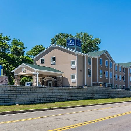 Cobblestone Hotel & Suites - Эри Экстерьер фото